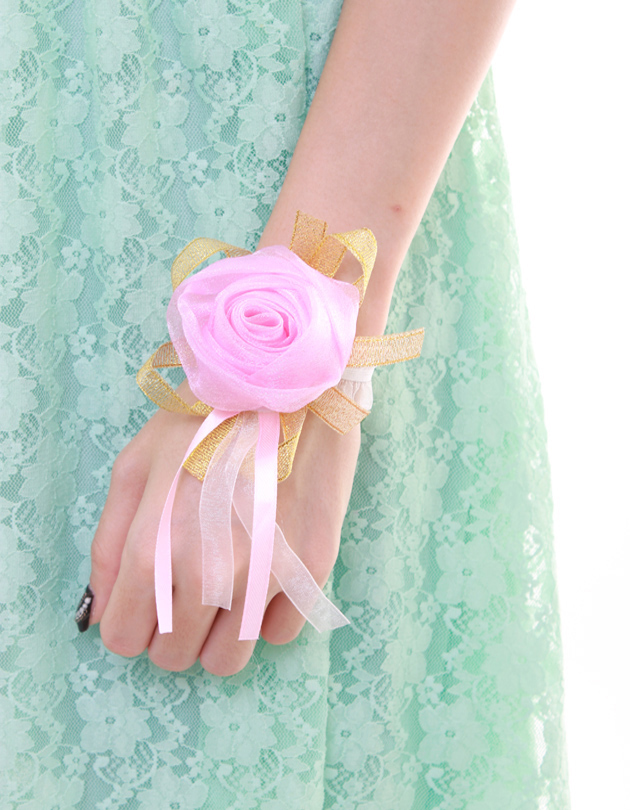 Eden Bridesmaid Corsage in Light Fuschia